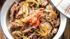 Gyudon (Japanese Beef Rice Bowl) Thumbnail