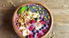 Berry & Oat Smoothie Bowl Thumbnail