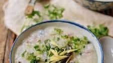 20-Minute Congee with Pork and Thousand Year-Old Egg (皮蛋瘦肉粥)