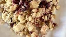 5-Ingredient Mixed Berry Dump Cake