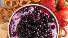 5 Minute Blueberry Cheesecake Dip