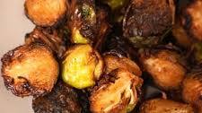 Air Fryer Brussels Sprouts (SUPER CRISPY!)