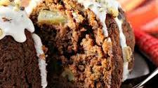 Applesauce Rum-Raisin Cake