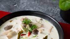 Authentic Tom Kha Gai (Thai coconut chicken soup)