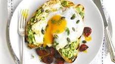 Avocado on toast with chorizo & fried eggs