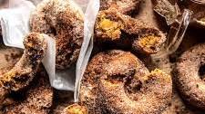 Baked Cinnamon Crunch Apple Cider Doughnuts