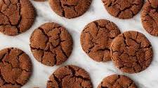 Chewy Molasses Cookies