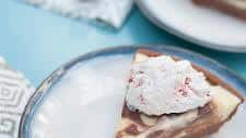 Chocolate and Vanilla Pudding Swirl Pie