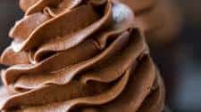 Chocolate Buttercream Frosting (6-Minute Recipe)