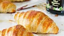 Classic Butter Croissants