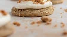 copycat Crumbl New York cheesecake cookies