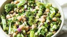 Crunchy Broccoli and Chickpea Salad