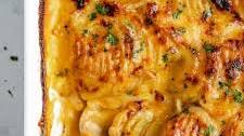 Dad’s Creamy & Cheesy Au Gratin Potatoes