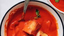 Easy 1-Pot Tomato Soup (Vegan)