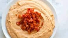 Easy Roasted Red Pepper Hummus