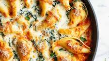 Easy Spinach & Ricotta Stuffed Shells