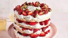 Fresh Strawberry Meringue Cake