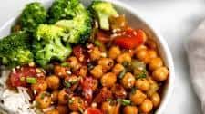 General Tso's Chickpea Stir Fry