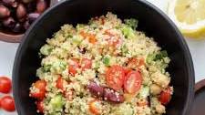 Healthy Greek Quinoa Salad with a Simple Lemon Vinaigrette