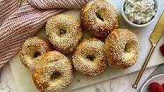 Homemade Sesame Bagels Recipe