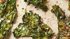 How To Make Kale Chips You Actually Want to Eat