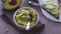 Hummus di avocado