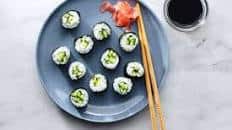 Kappamaki (Cucumber Sushi Roll)