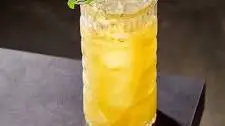 Le Mint Julep