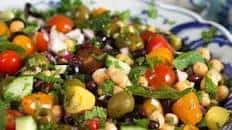 Mediterranean Chickpea Salad Recipe Thumbnail