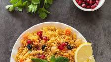 Moroccan couscous salad with chickpeas