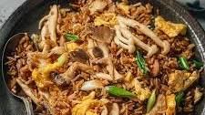 Mushroom Fried Rice (蘑菇炒饭)