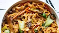 Oyster Mushroom Noodle Stir-Fry