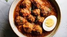 Pakistani Beef Kofta Curry (Meatball Curry)