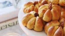 Pumpkin Challah Rolls