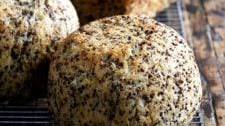 Quinoa and Flax Toasting Bread