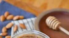 Recipe: Homemade Almond Butter with Honey & Cinnamon