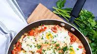 Red Pepper Shakshuka with Goat Cheese