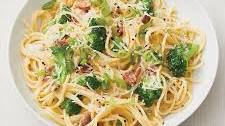 Spaghetti Carbonara with Broccoli