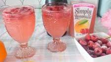Sparkling Raspberry Lemonade Mimosa