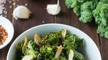 Spicy Garlic Kale Chips