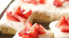 Strawberry Shortcake Sheet Cake Recipe