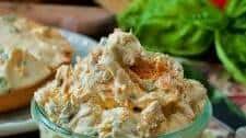 Sundried Tomato and Basil Cream Cheese Spread