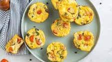 Tomato-Basil Egg Muffin Cups