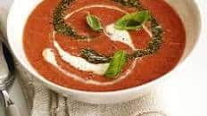 Tomato & basil soup