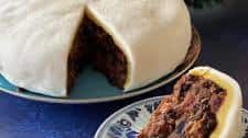 Traditional British Christmas Cake