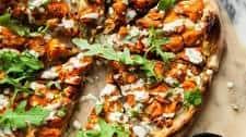 Vegan Buffalo Cauliflower Pizza with Roasted Onion Cream