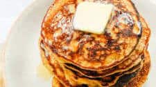 3-Ingredient Banana Pancakes