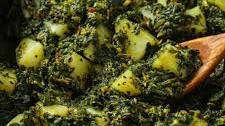 30-Minute Aloo Palak (Spinach and Potato Curry)