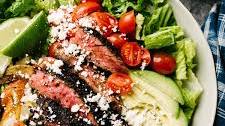 30-Minute Steak Fajita Salad