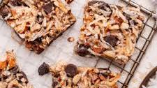 5-Ingredient Chocolate Coconut Bars